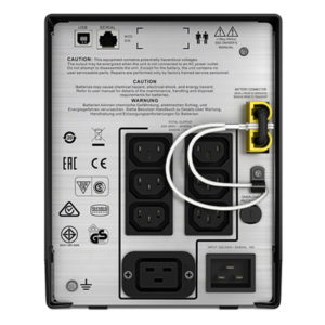 UPS APC SMC2000I mặt sau